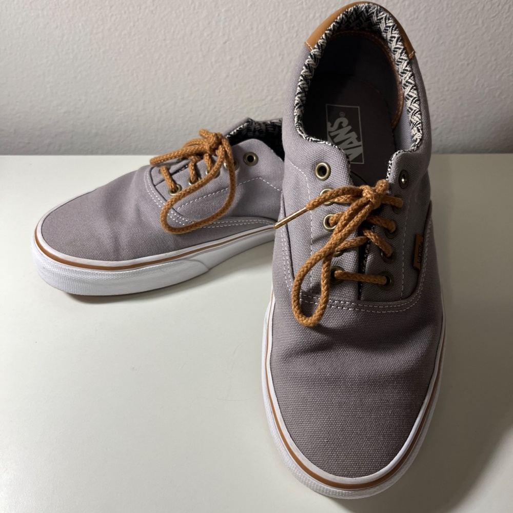 Vans mens 10.5 Gray shoes: Used